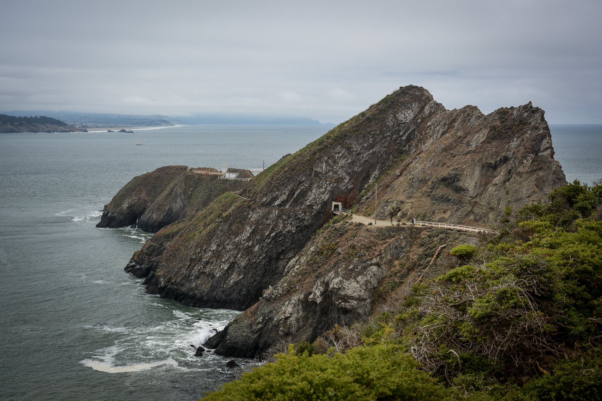 Point Bonita Lighthouse trail